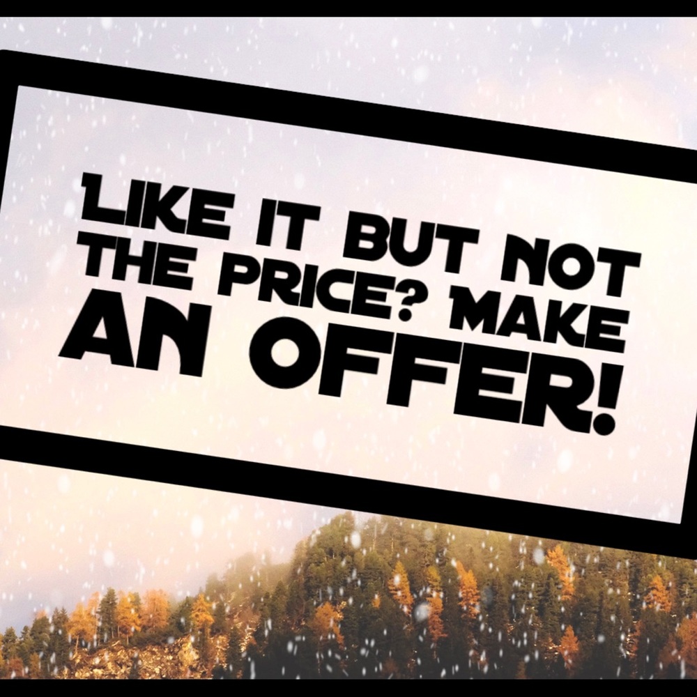 💙ALL OFFERS CONSIDERED💙